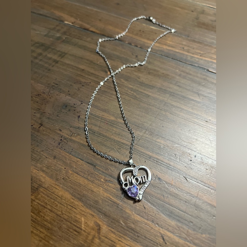 Mom I Love You silver heart necklace 24 inch